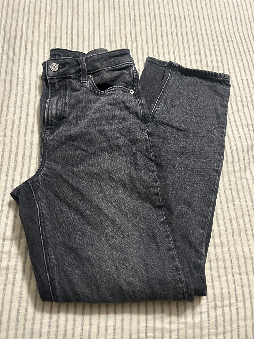 American Eagle Outfitters Black Washed High-Rise Jeans
